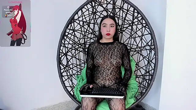 karinablake  online show from July 31, 6:29 pm