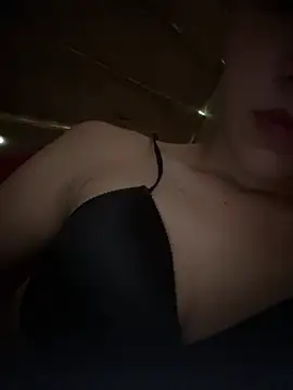 Jully-love online show from July 21, 9:11 am