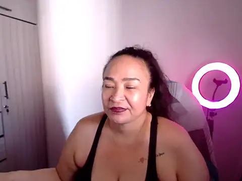Snapshot of Dannycalienta21 chatting on July 28, 7:39 pm Dannycalienta21 online show from July 28, 7:39 pm