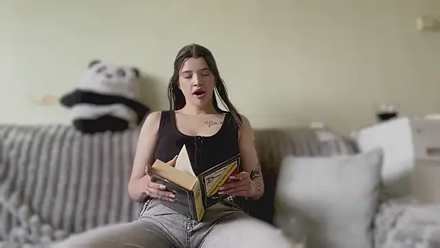 Amberdeliz online show from July 29, 10:46 am