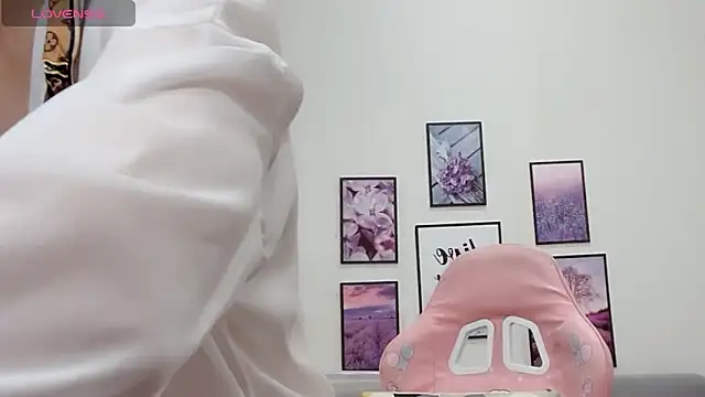 Katy Bae online show from February 22, 7:01 am