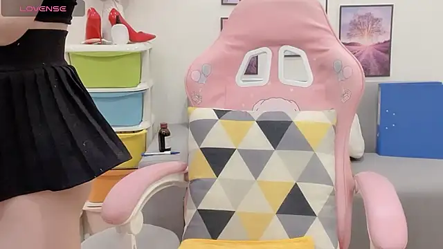 Katy Bae online show from February 27, 3:25 am