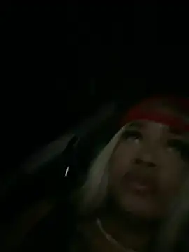 riri brunnete online show from July 24, 4:21 am