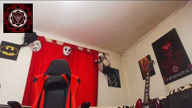 Amanda Valeska online show from December 17, 3:39 pm