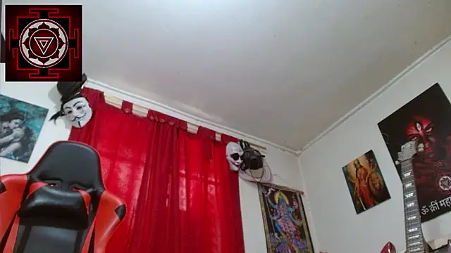 Snapshot of Amanda_Valeska chatting on April 18, 5:06 pm Amanda Valeska online show from April 18, 5:06 pm
