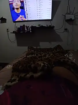 Snapshot of Vitorsilva55 chatting on July 25, 10:24 am Vitorsilva55 online show from July 25, 10:24 am