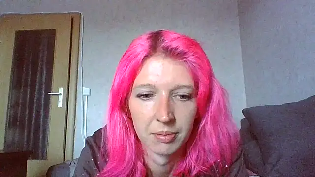 Vanessa melody online show from July 27, 7:15 am