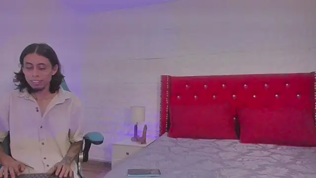 thehappycouple  online show from July 27, 2:57 pm