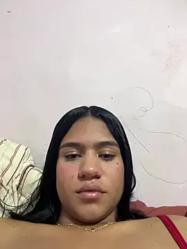 Snapshot of Selene_cute_ chatting on July 26, 5:04 am Selene cute online show from July 26, 5:04 am