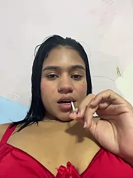 Snapshot of Selene_cute_ chatting on August 2, 6:39 pm Selene cute online show from August 2, 6:39 pm