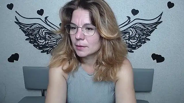 ZheniaNikrasova online show from July 29, 5:16 am