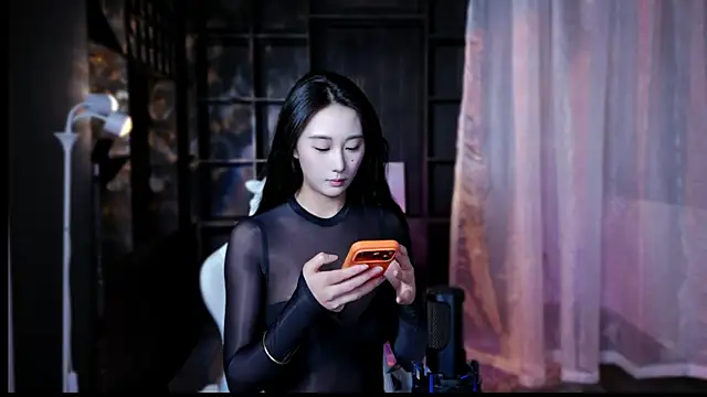 Snapshot of Lucky__Yuner chatting on July 27, 8:43 am Lucky Yuner online show from July 27, 8:43 am