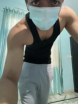 lustygentlemen online show from July 29, 12:36 pm