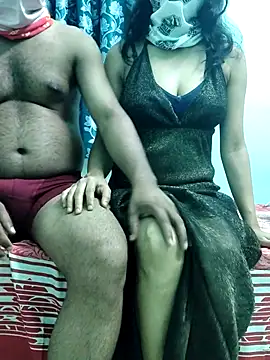 Snapshot of your_sexy_kanchan chatting on July 24, 1:53 pm your sexy kanchan online show from July 24, 1:53 pm