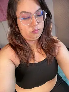shantelle   online show from July 24, 7:34 pm