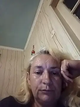 Snapshot of Bliss4532 chatting on July 26, 9:21 pm Bliss4532 online show from July 26, 9:21 pm