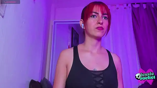 Snapshot of jessierocketx chatting on October 7, 5:54 pm jessierocketx online show from October 7, 5:54 pm