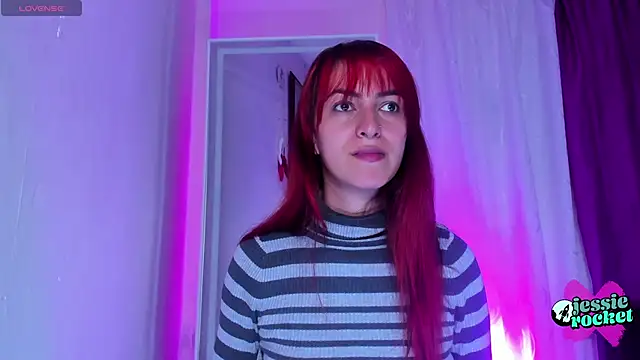 Snapshot of jessierocketx chatting on October 23, 2:38 pm jessierocketx online show from October 23, 2:38 pm