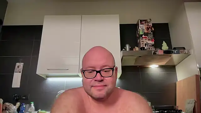 theitalianbear online show from September 25, 9:29 pm