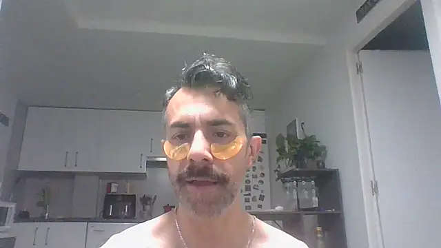 Lucasferx online show from July 27, 5:14 am