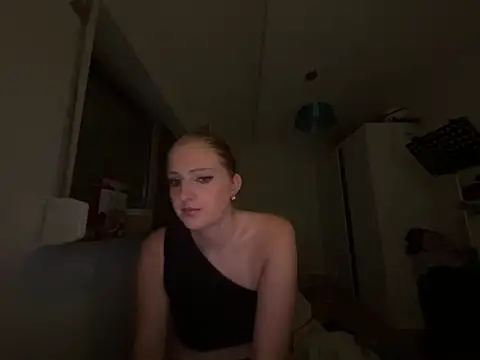 Lucianamol online show from August 1, 12:32 am