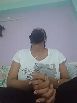 Snapshot of Soman678 chatting on August 4, 11:24 am Soman678 online show from August 4, 11:24 am
