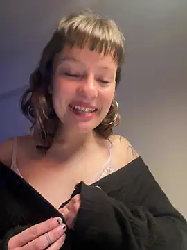 Snapshot of its_miel chatting on July 27, 3:13 am its miel online show from July 27, 3:13 am