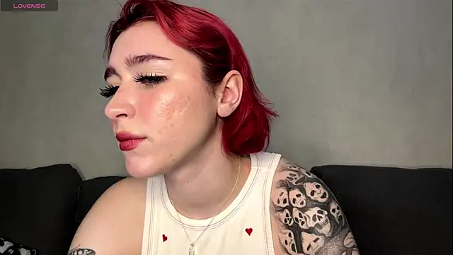 MeryPeyton online show from July 27, 5:42 pm