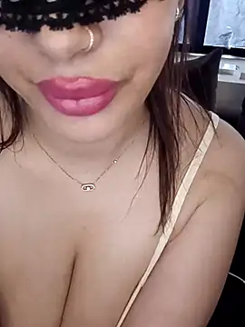 Snapshot of salma_A12 chatting on July 28, 4:27 pm salma A12 online show from July 28, 4:27 pm