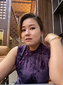 Elowen-520 online show from July 28, 7:48 am