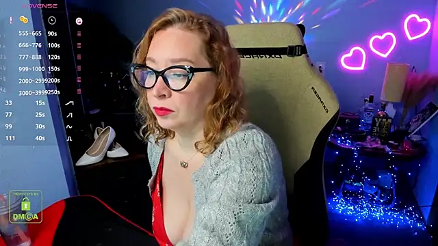 EllieFantastique online show from March 17, 5:27 pm