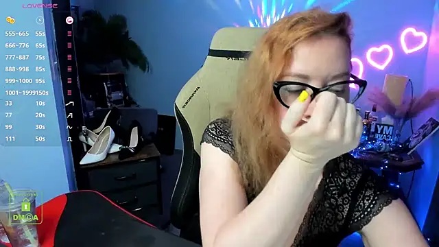 EllieFantastique online show from July 8, 4:44 pm