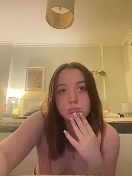 Graciebrownxx online show from August 1, 10:30 pm