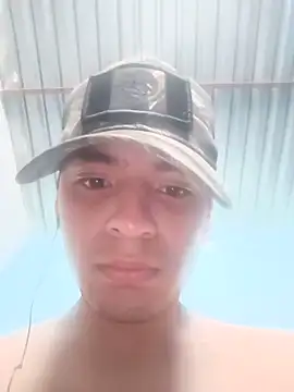 joseayala19 online show from July 28, 8:12 pm
