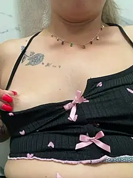 Love0097 online show from August 1, 8:57 am