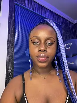 Snapshot of DrippingPussyy chatting on July 29, 11:25 pm DrippingPussyy online show from July 29, 11:25 pm