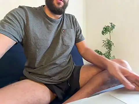 Snapshot of seansanz chatting on July 31, 5:12 pm seansanz online show from July 31, 5:12 pm