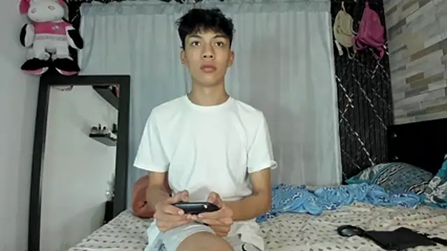 Miss yissell 555 online show from August 6, 3:30 am