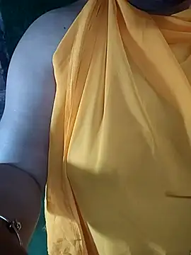 V-Queen-Riya online show from August 3, 6:44 pm