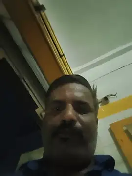 Snapshot of guljar0007 chatting on August 3, 2:11 pm guljar0007 online show from August 3, 2:11 pm