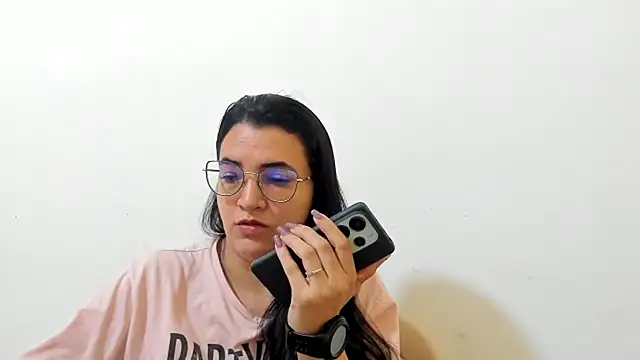 MARILYN GARCIA online show from November 28, 4:09 pm