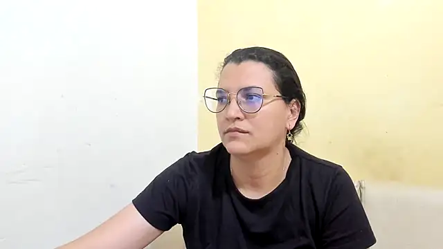 MARILYN GARCIA online show from February 7, 9:18 pm