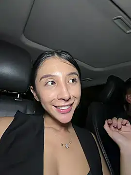 imalexaherrera online show from August 6, 12:56 am