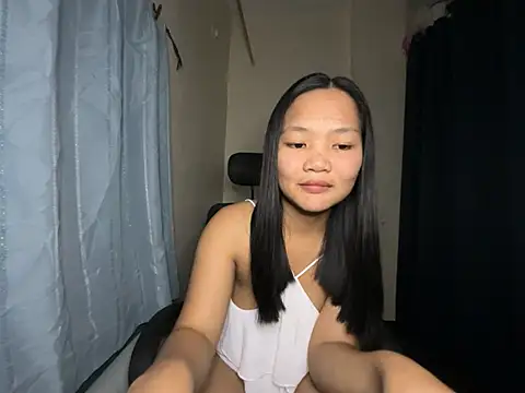 Lovely Mae25xx online show from August 7, 9:00 am