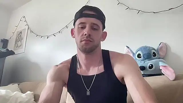 VittBeatifulCock online show from August 9, 5:07 pm