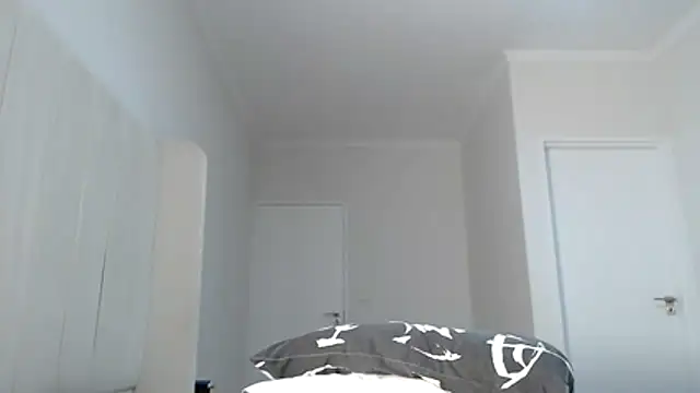 xBUSTY CANDYx online show from June 27, 5:01 am