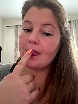 BootyLola online show from November 8, 10:48 am