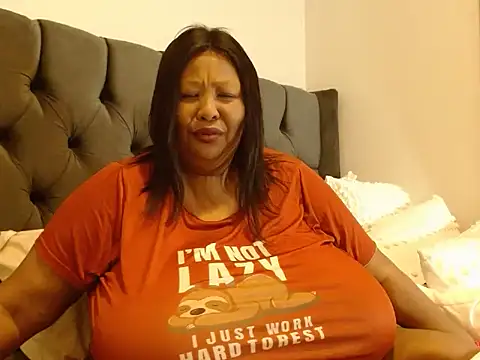 Snapshot of nancy111 chatting on September 20, 1:39 am nancy111 online show from September 20, 1:39 am