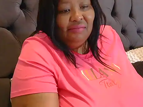 Snapshot of nancy111 chatting on October 24, 2:19 am nancy111 online show from October 24, 2:19 am