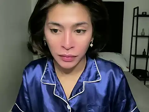 your bianca69 online show from February 14, 1:13 am